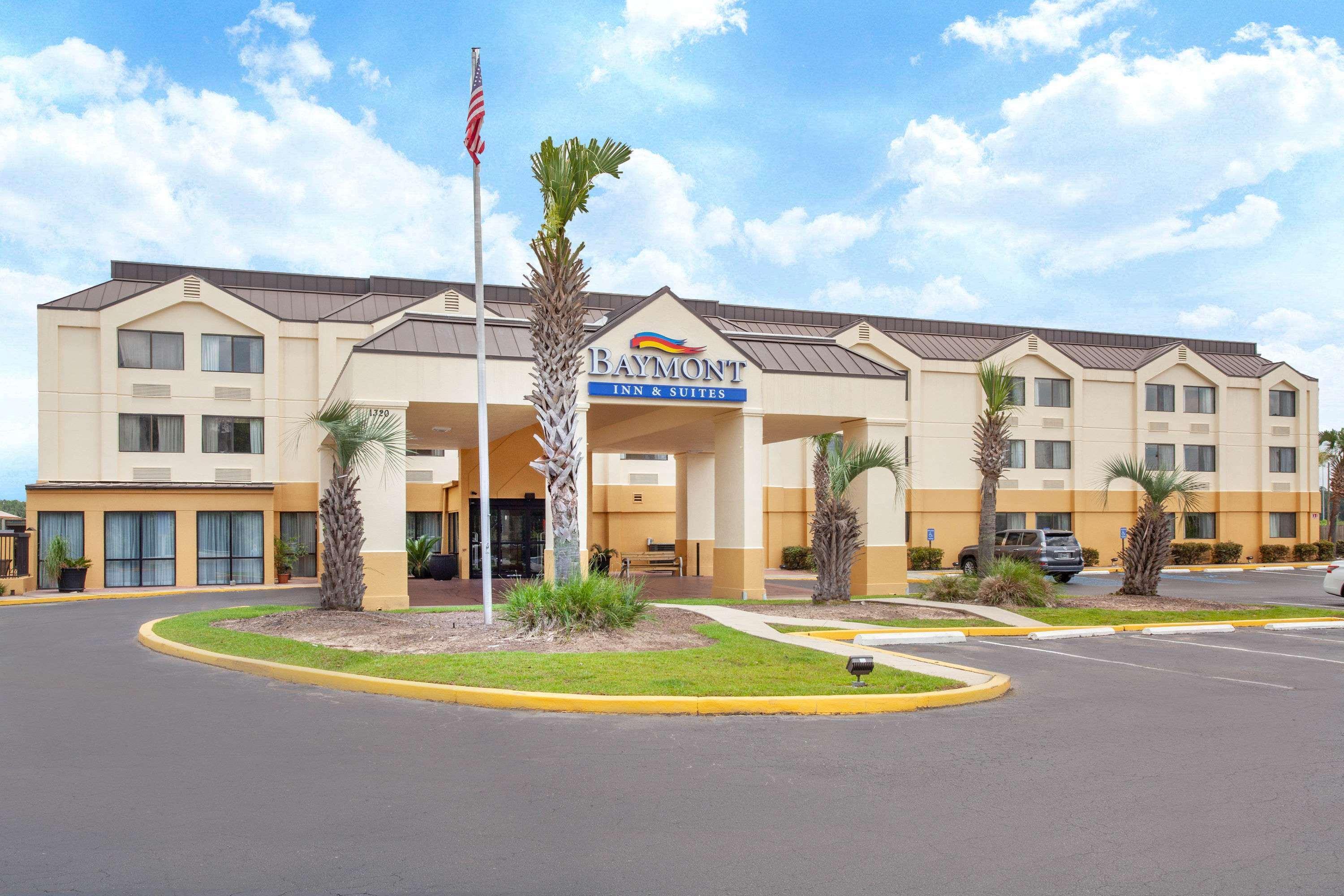 Baymont By Wyndham Saraland Hotel Buitenkant foto