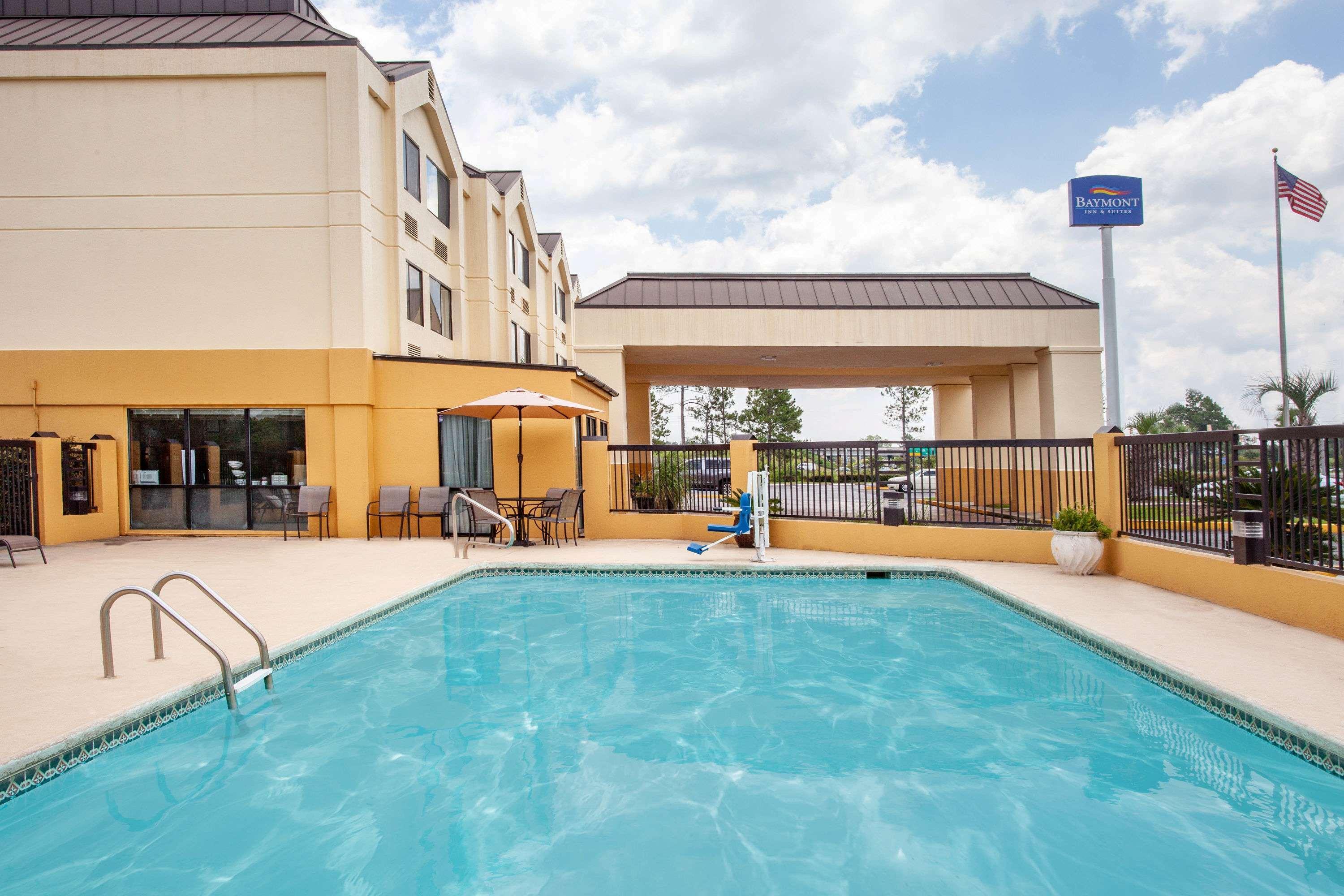 Baymont By Wyndham Saraland Hotel Buitenkant foto