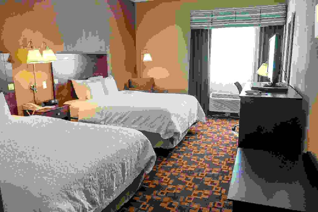 Baymont By Wyndham Saraland Hotel Kamer foto